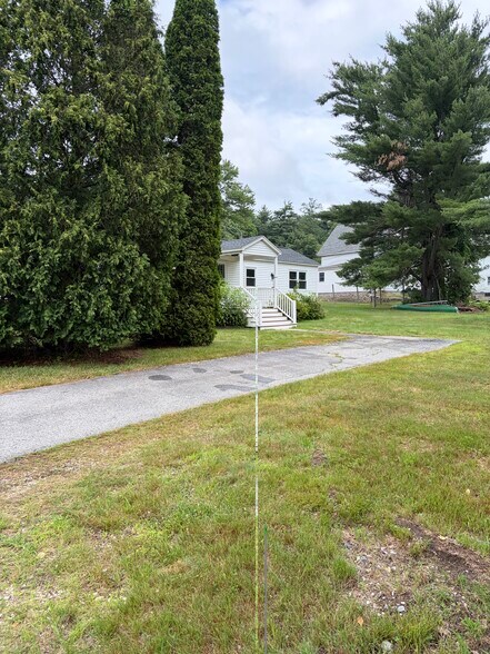 Building Photo - 177 Rockingham Rd