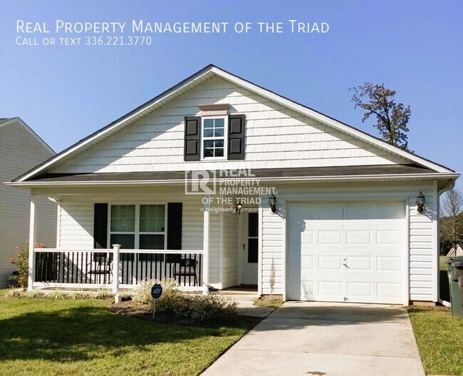 One Story 3 BR/2 BA Home w/ Attached Garage 502 O'Ferrell St