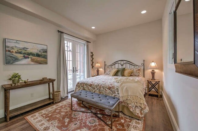 Building Photo - Winter Rental