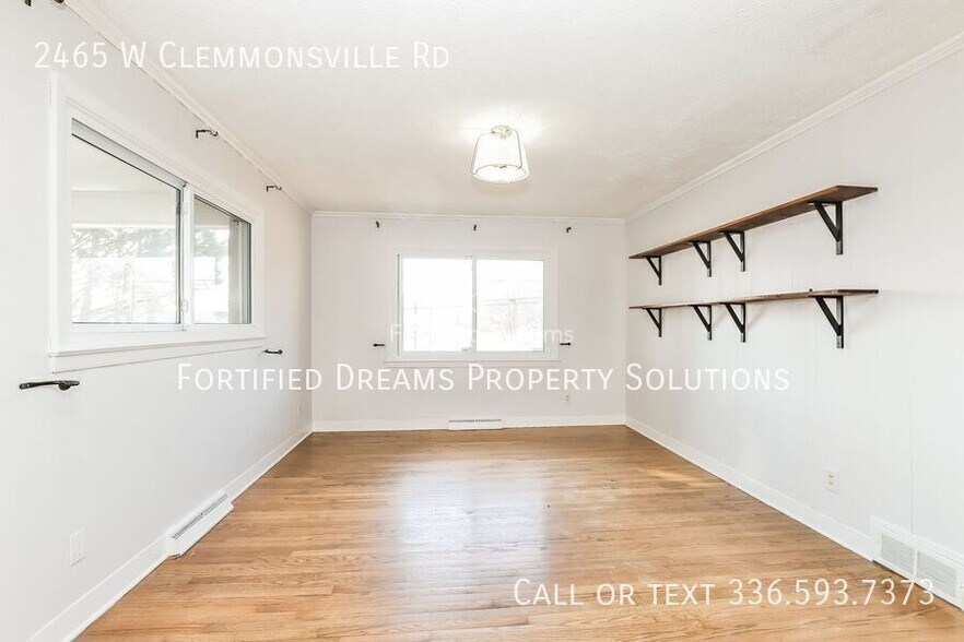 Building Photo - 2465 W Clemmonsville Rd