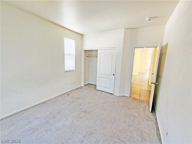 Building Photo - 5434 Cansano St