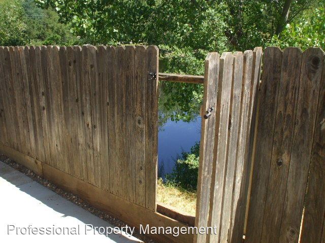 Building Photo - 3 br, 2.5 bath House - 226 Pacific Oak Court