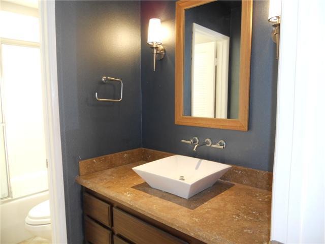 Building Photo - Wonderful Coronado Cays Beauty!