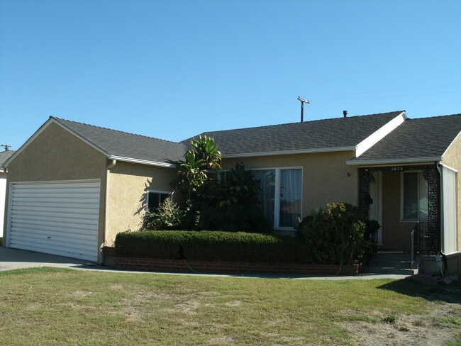 Primary Photo - 3638 Capetown St