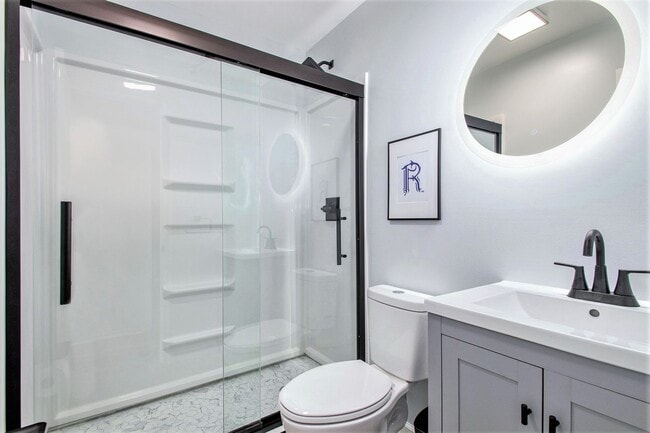 Building Photo - 1160 Helman Drive - Comfortable 3 Bed, 1.5 Bath Home in McKinley Terrace