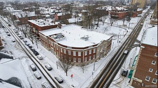 Building Photo - 40 North St