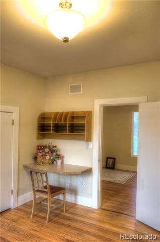 Building Photo - 426 E Bijou St