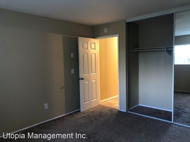 Building Photo - 421 S Mollison Ave