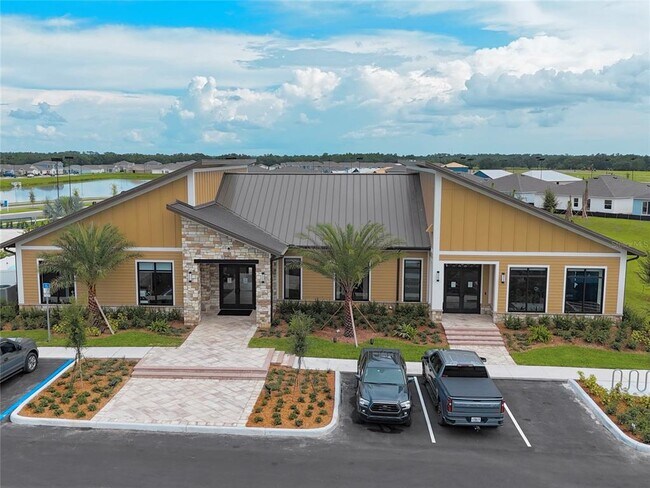 Building Photo - 3075 Totem Rd