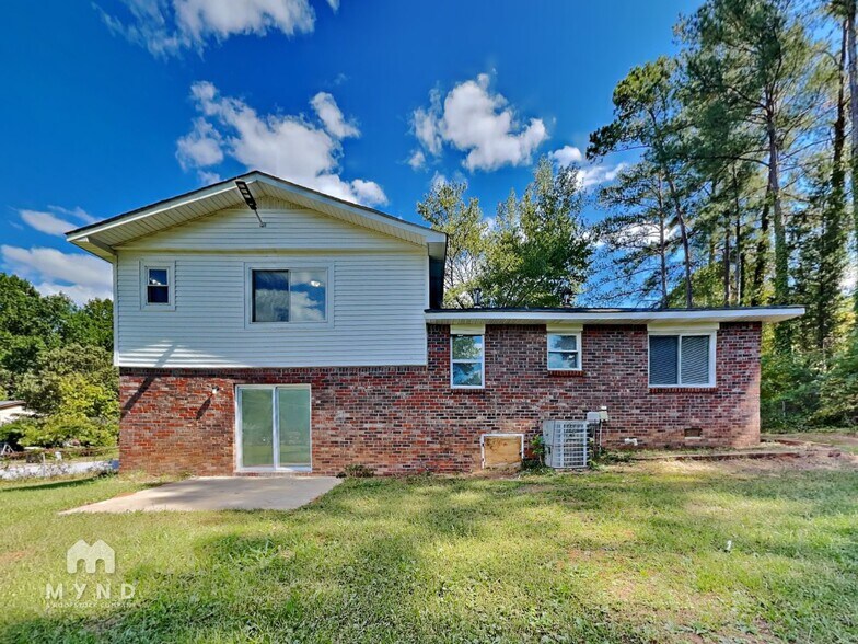 Building Photo - 7313 Penland Dr