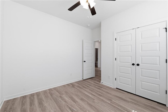 Building Photo - 446 W Taverner Xing