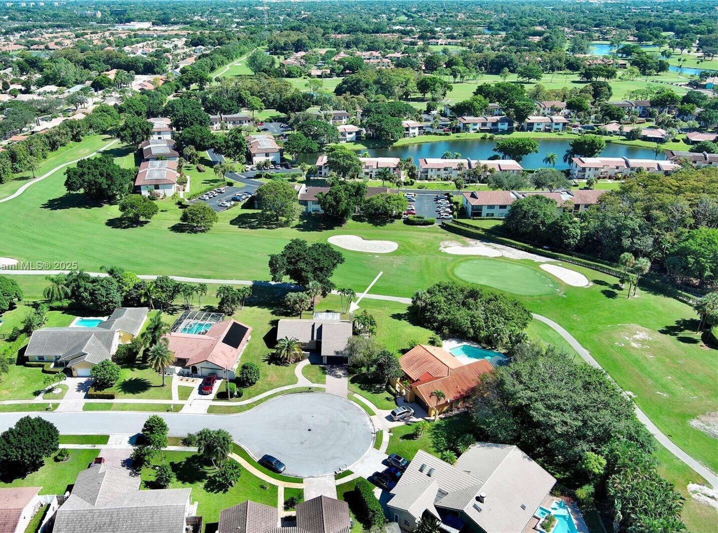 Building Photo - 21344 Escondido Way S