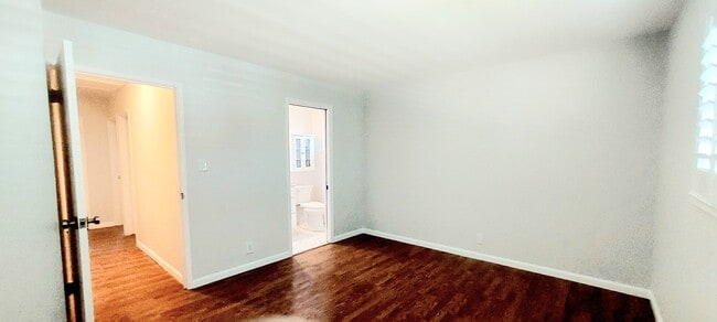Building Photo - 1321 Evergreen Dr