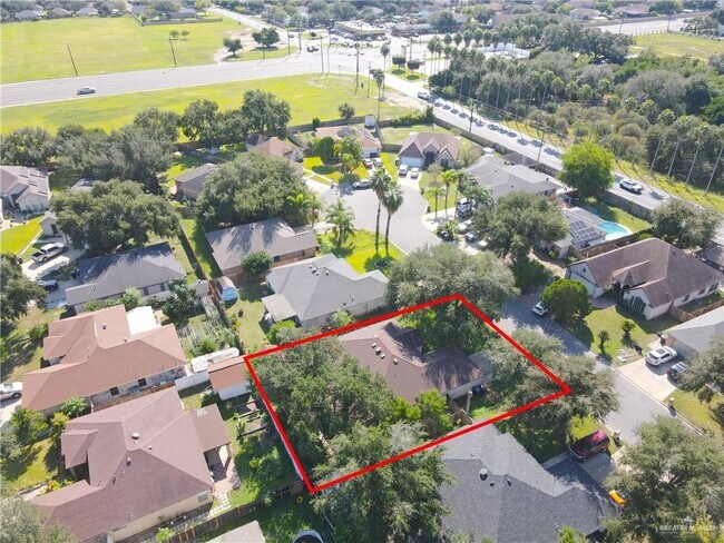 Building Photo - 29 Martin Ave