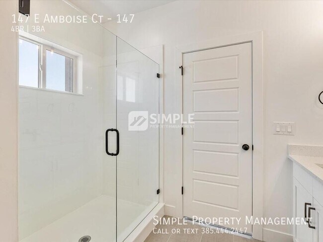 Building Photo - 147 E Amboise Ct