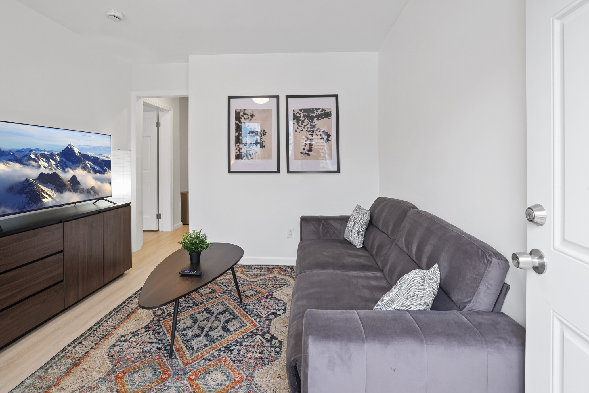 Building Photo - 126 Grant Ave