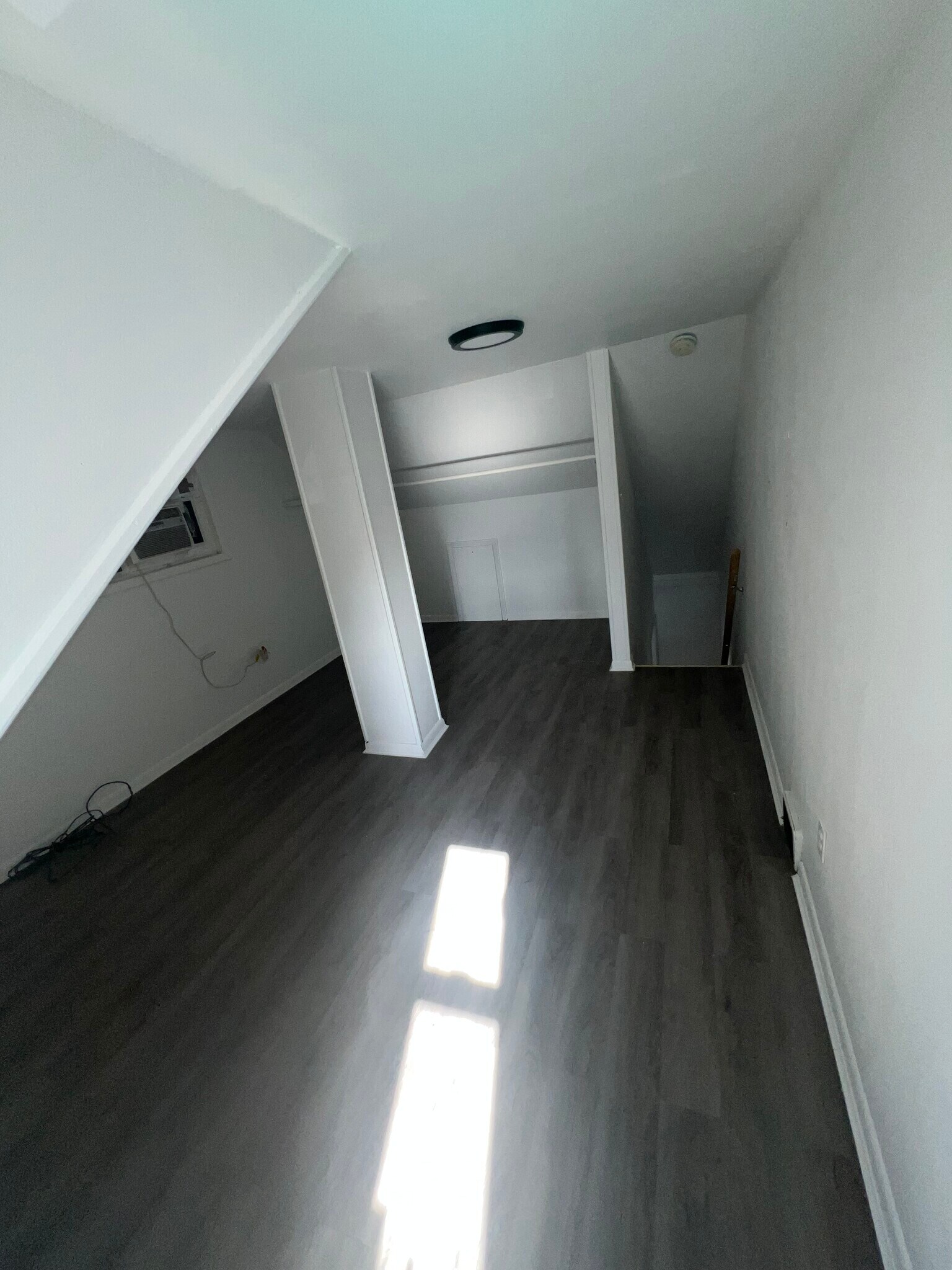 Building Photo - 941 Cypress Aly