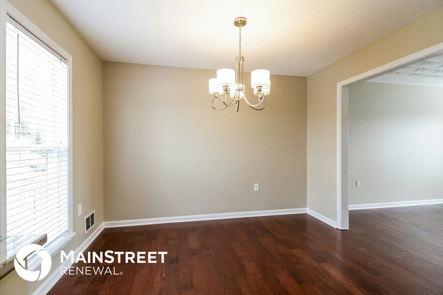 Building Photo - 6005 Delilah Ct