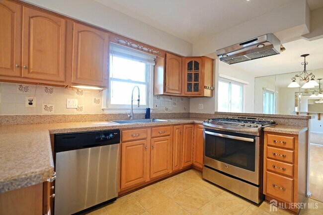 Building Photo - 19 Wetherhill Way