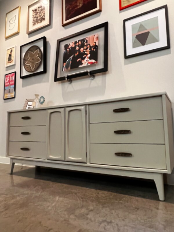 Building Photo - 2700 Francisco St