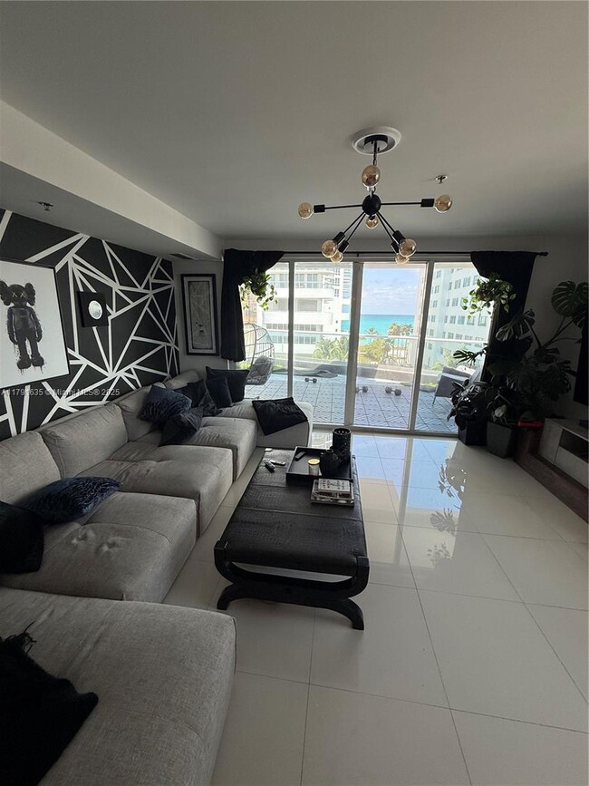 Building Photo - 6362 Collins Ave