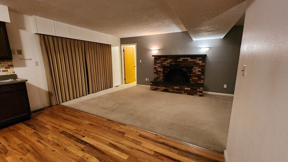 Fireplace does not work - 3408 Baltimore Ave