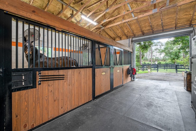 Building Photo - 15161 Collecting Canal Rd