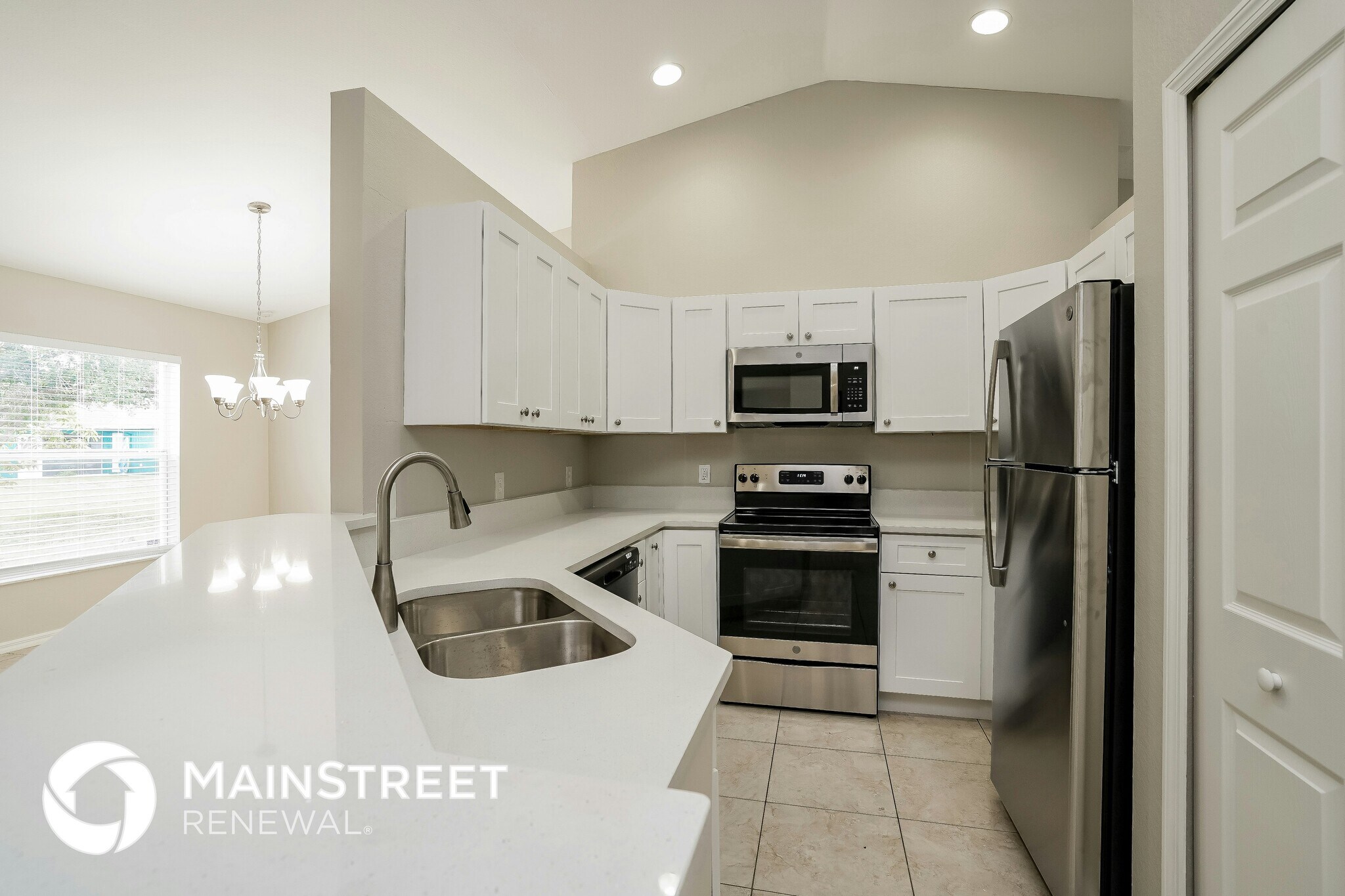 Building Photo - 1223 NW 9th Ave