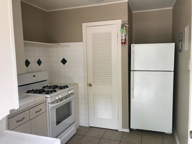 Primary Photo - 1112 N 34th St