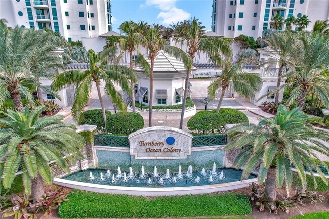 Building Photo - 16051 Collins Ave