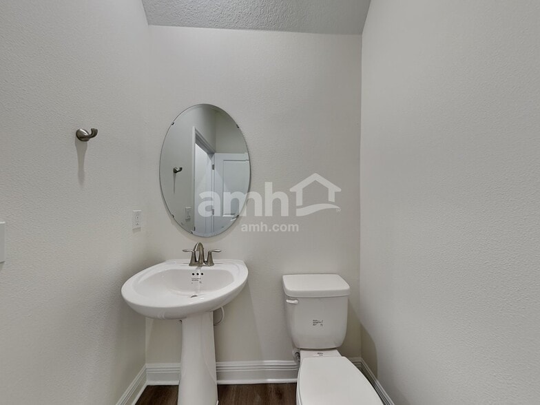 Building Photo - 4796 Tributary Ln