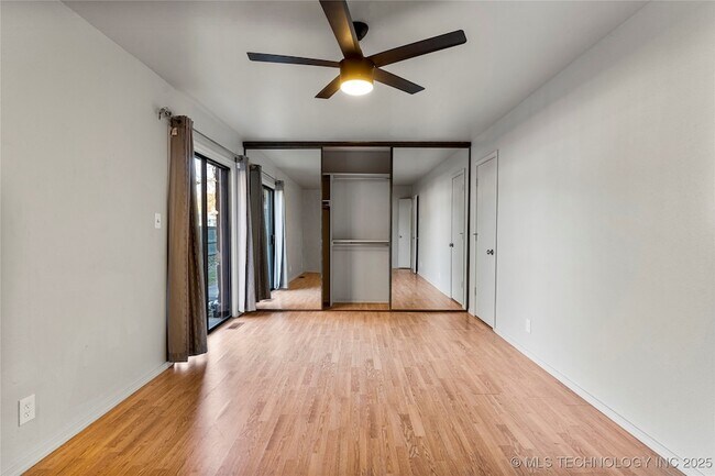 Building Photo - 3712 S Madison Ave