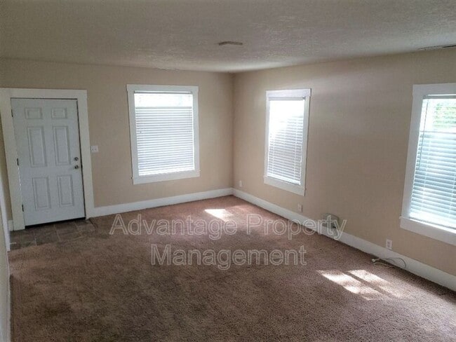Building Photo - 1175 D St