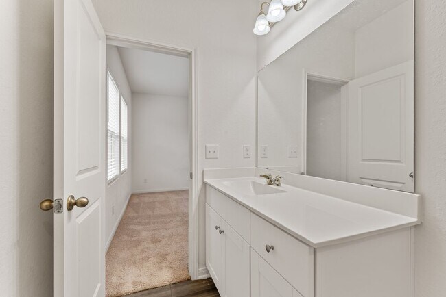 Building Photo - 6032 Pearl Mdw