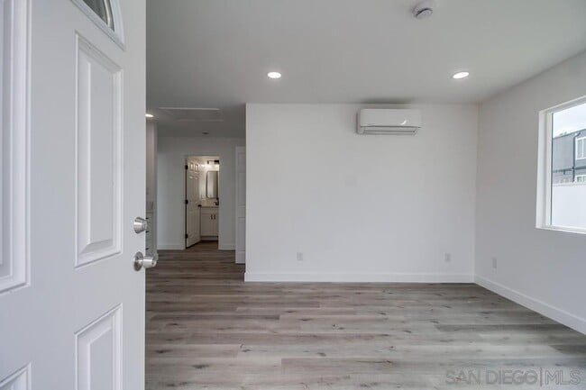 Building Photo - 6325 Newsome Dr
