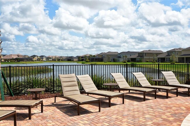 Building Photo - 7256 Monarda Dr