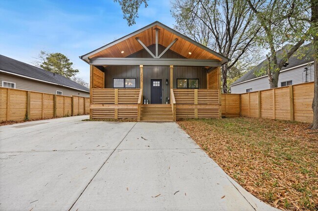 Building Photo - 2505 Vance Ave