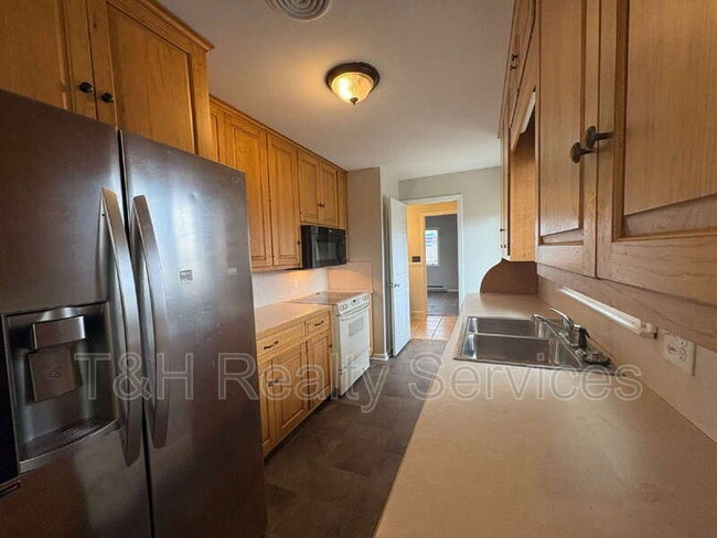 Building Photo - 509 Glendale Dr