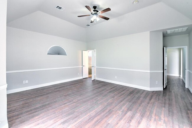Building Photo - 7723 Buccaneer Cir