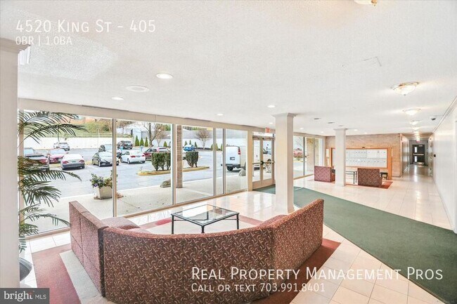 Building Photo - 4520 King St