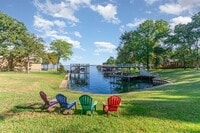 Building Photo - 355 Beachside Dr