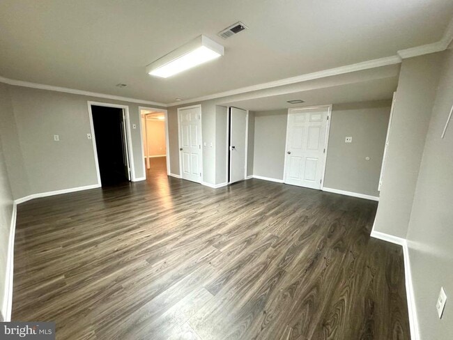 Building Photo - 8008 Noel St