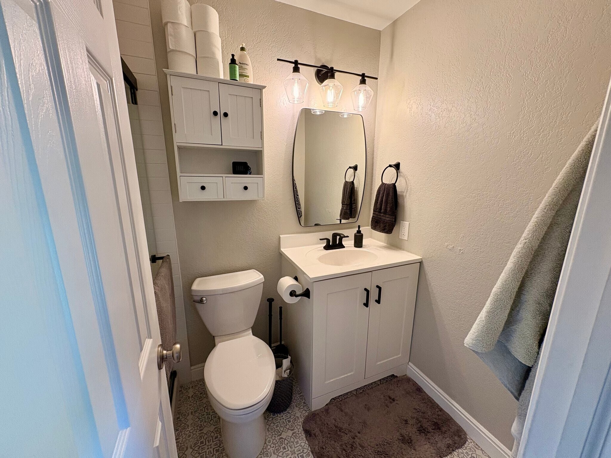 Building Photo - 5226 Estes Cir