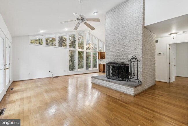 Building Photo - 135 Lizzie Mills Rd