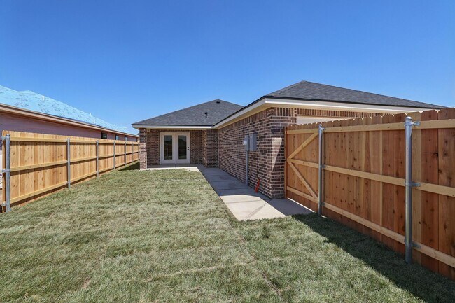 Building Photo - 8813 Oakleaf Ct