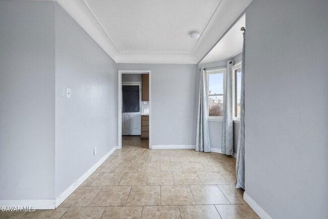 Building Photo - 45104 Date