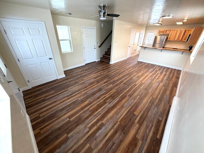 Building Photo - 1904 N Harris St