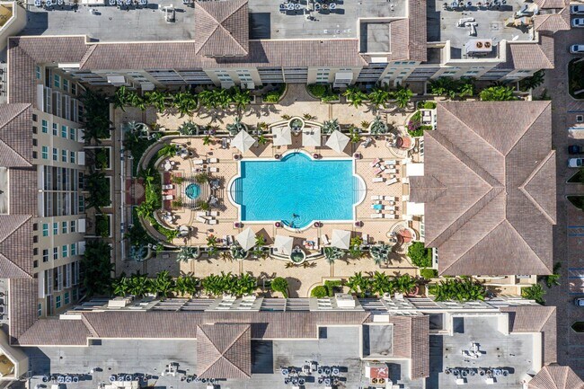 Building Photo - 99 SE Mizner Blvd