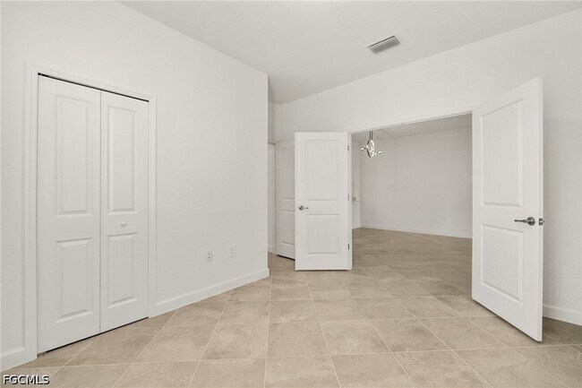 Building Photo - 14923 Anchorage Rd