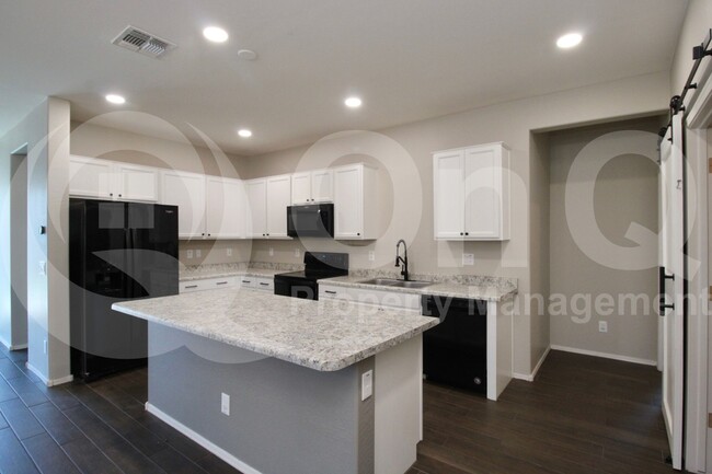 Building Photo - 18079 W Carlota Ln